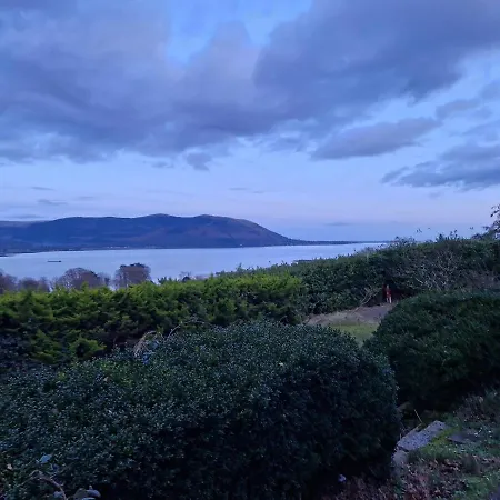 Stunning Location, Omeath O Meith