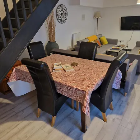 בית נופש Stunning Location, Omeath