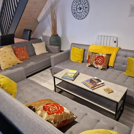 Stunning Location, Omeath *