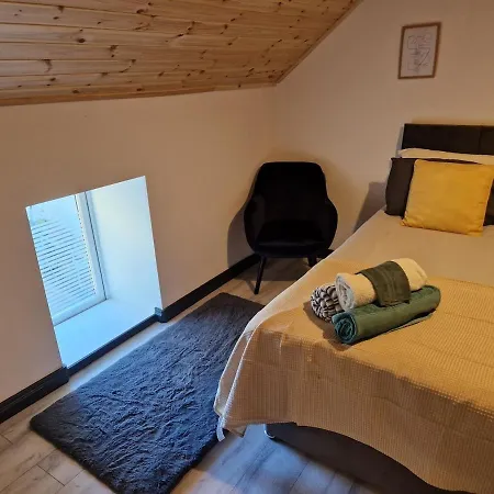 Stunning Location, Omeath