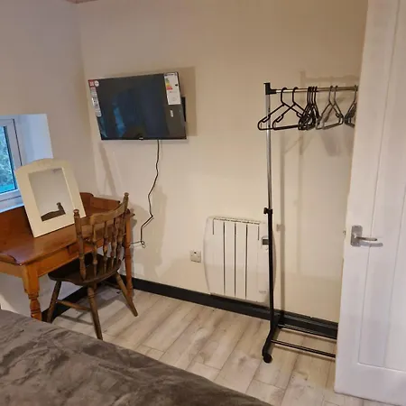 Stunning Location, Omeath Ferienhaus *