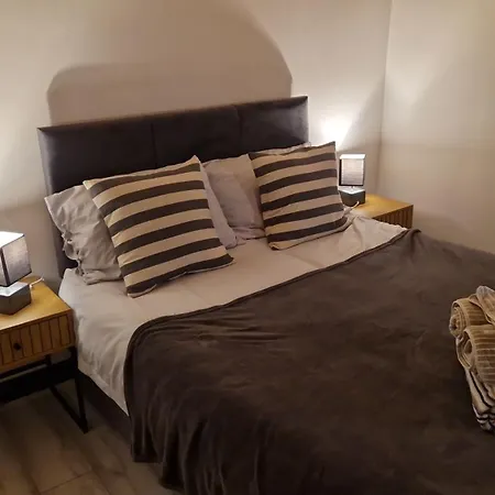 Stunning Location, Omeath