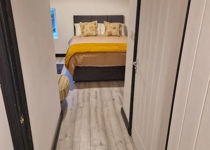 Stunning Location, Omeath Feriehus *