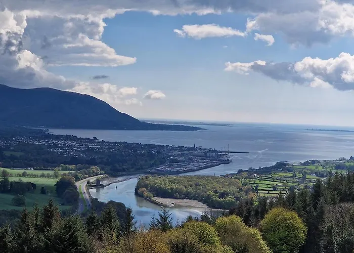 Stunning Location, Omeath Feriehus O Meith