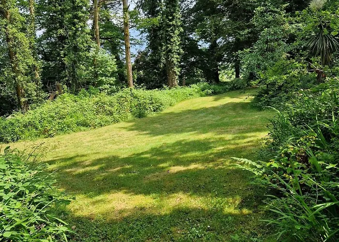 Stunning Location, Omeath Feriehus *