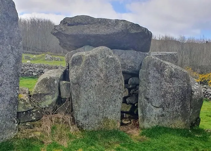 Stunning Location, Omeath Feriehus *